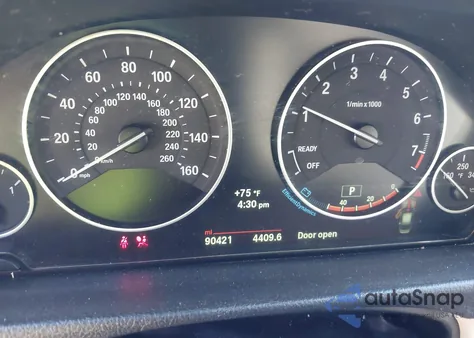 2014 BMW 328I xDrive z USA, uszkodzony, nr VIN WBA3B5G53ENS08063